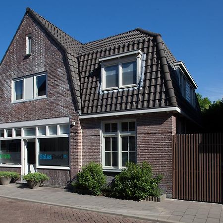 Darley'S Apartment Hilversum Bagian luar foto