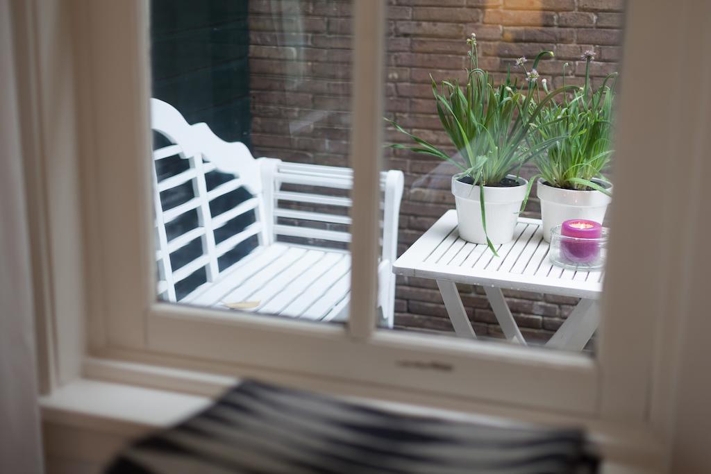 Darley'S Apartment Hilversum Bagian luar foto